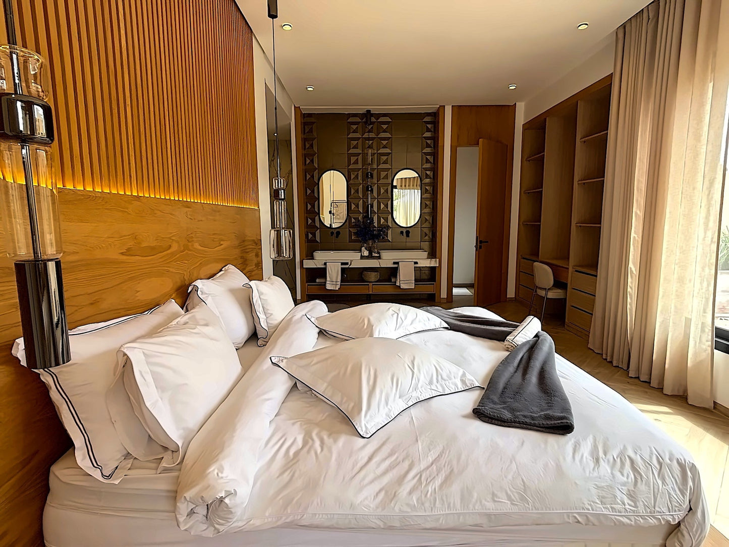Palais Oyena - The French Concierge