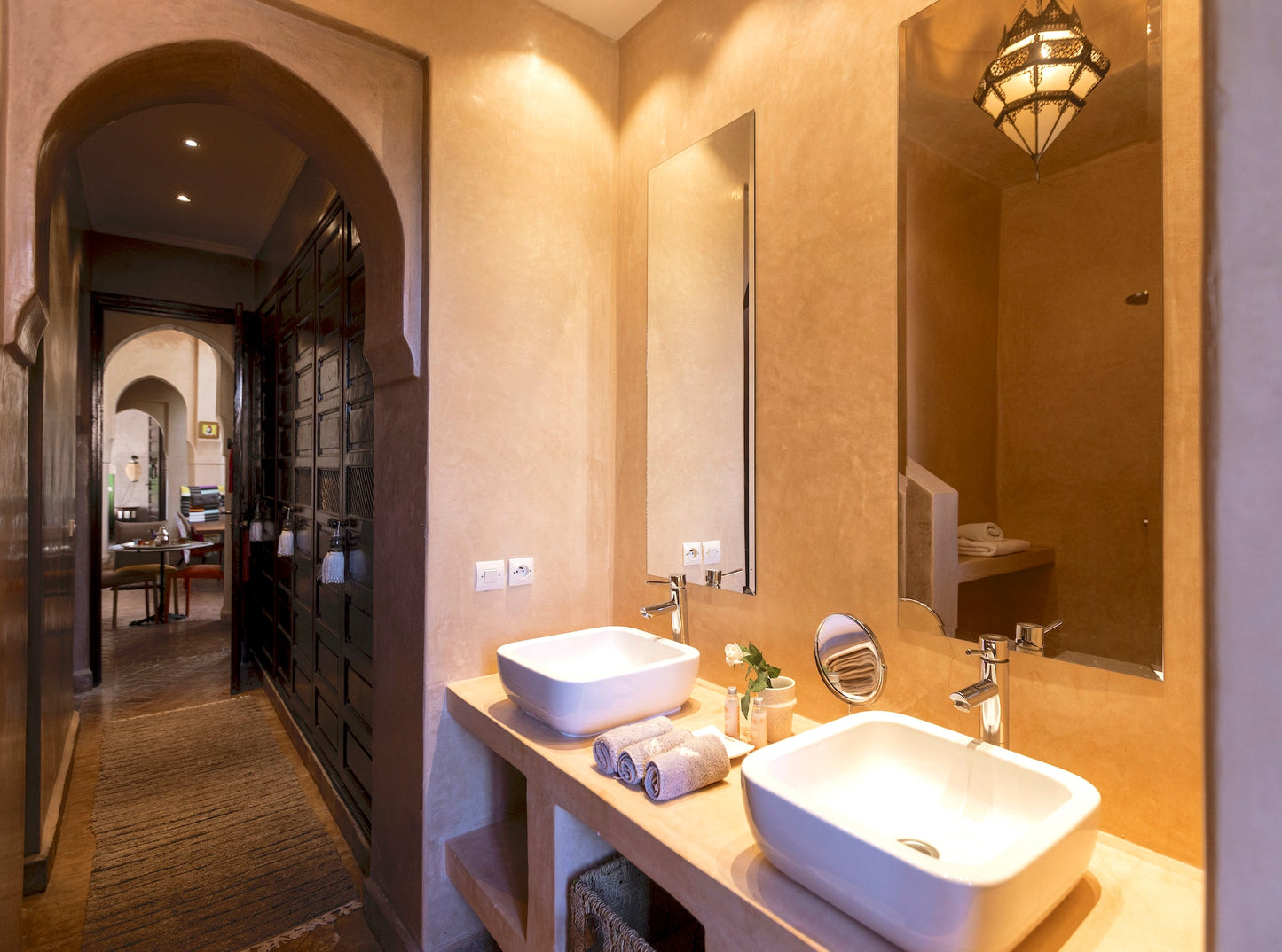 Palais Sena - The French Concierge