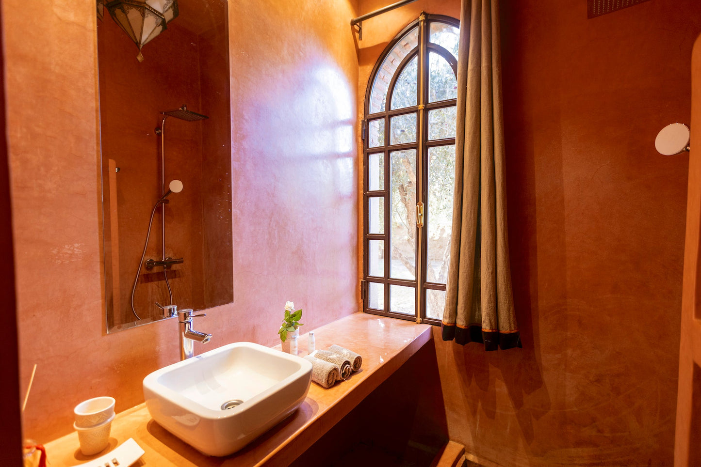 Palais Sena - The French Concierge