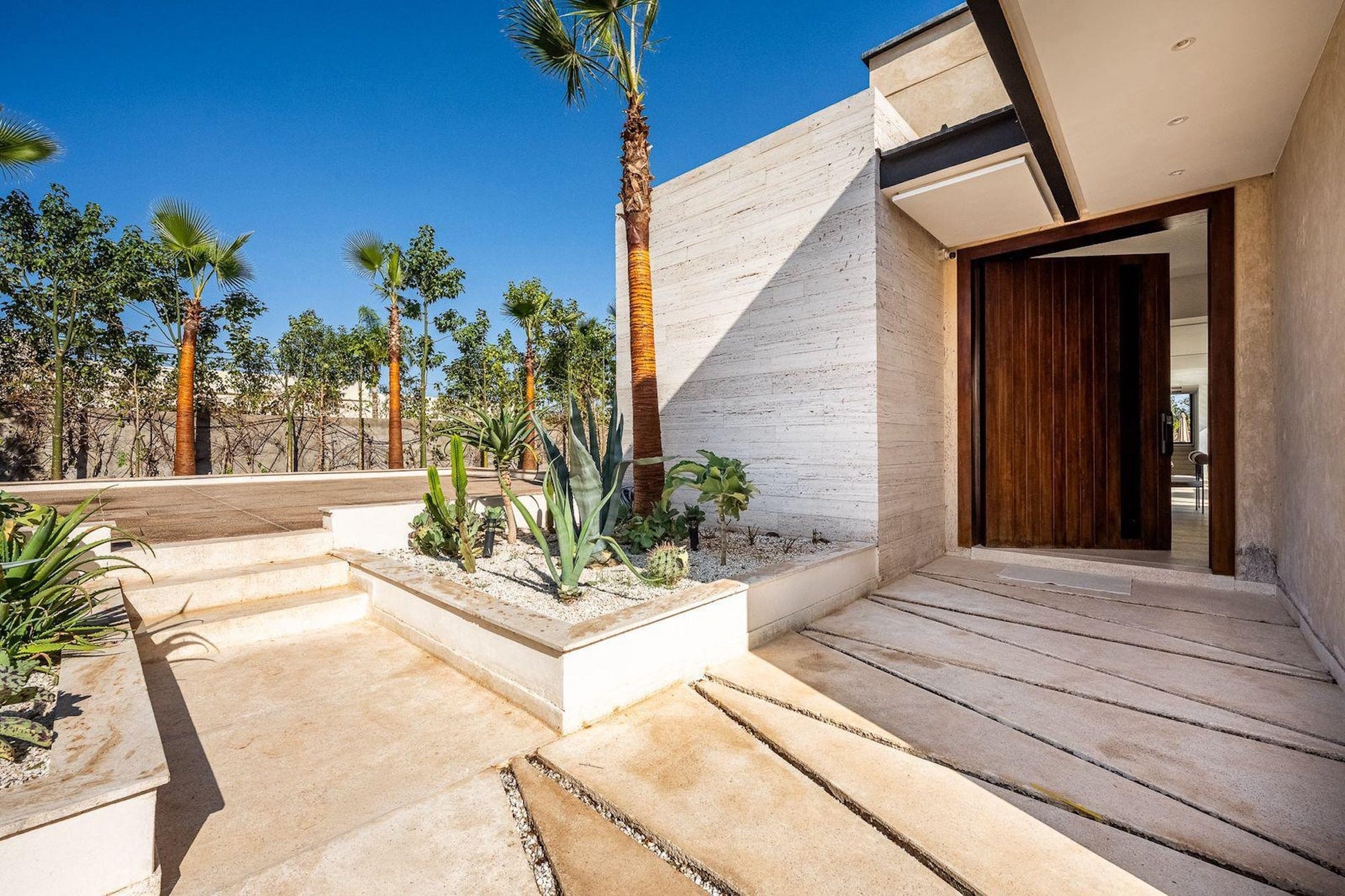 Palais Zahira - The French Concierge