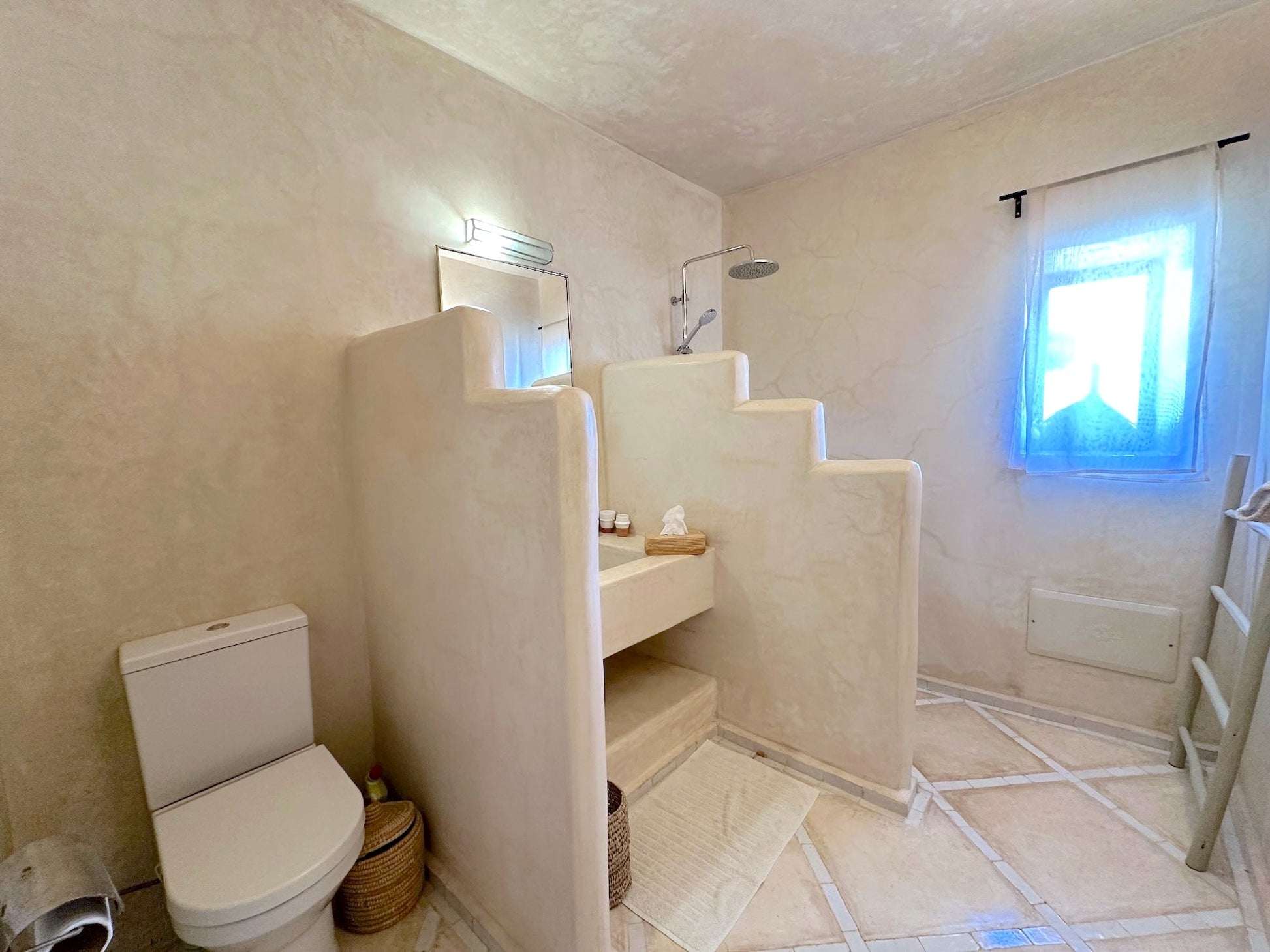 Palais Zoa - The French Concierge