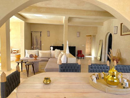 Palais Zoa - The French Concierge