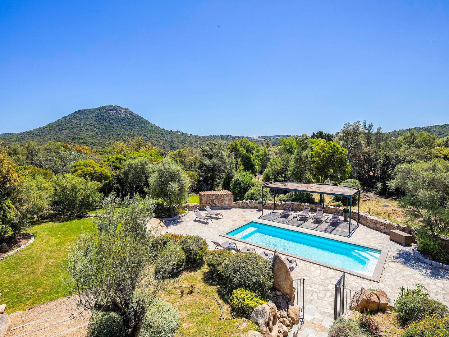 Porto - Vecchio - Villa Diciottu - The French Concierge