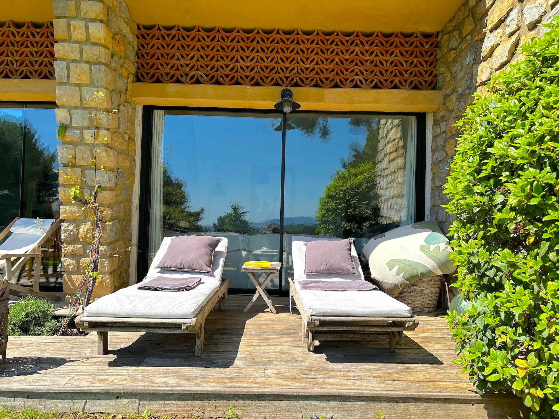 Sanary - sur - Mer - Villa Micéa - The French Concierge