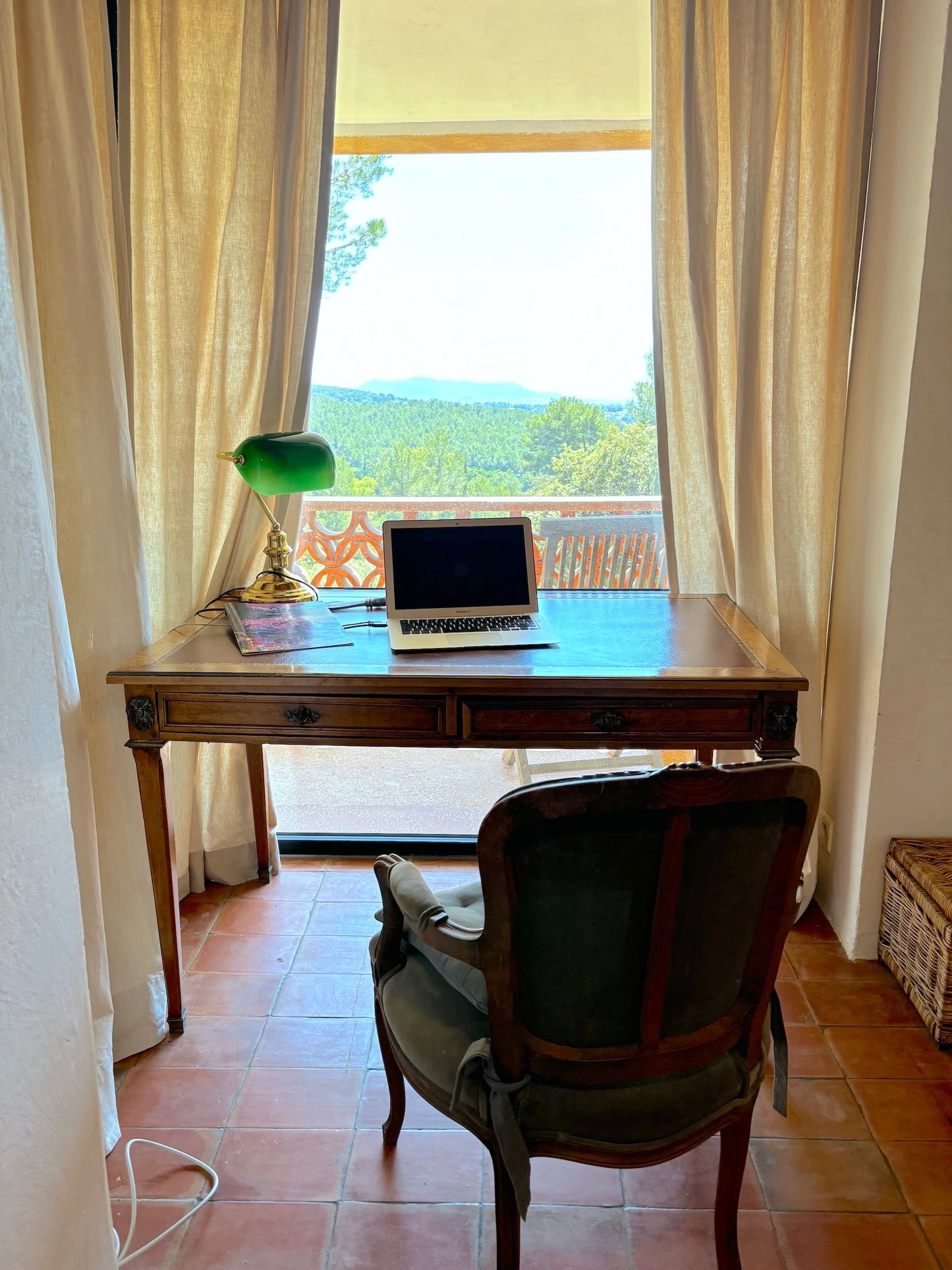 Sanary - sur - Mer - Villa Micéa - The French Concierge