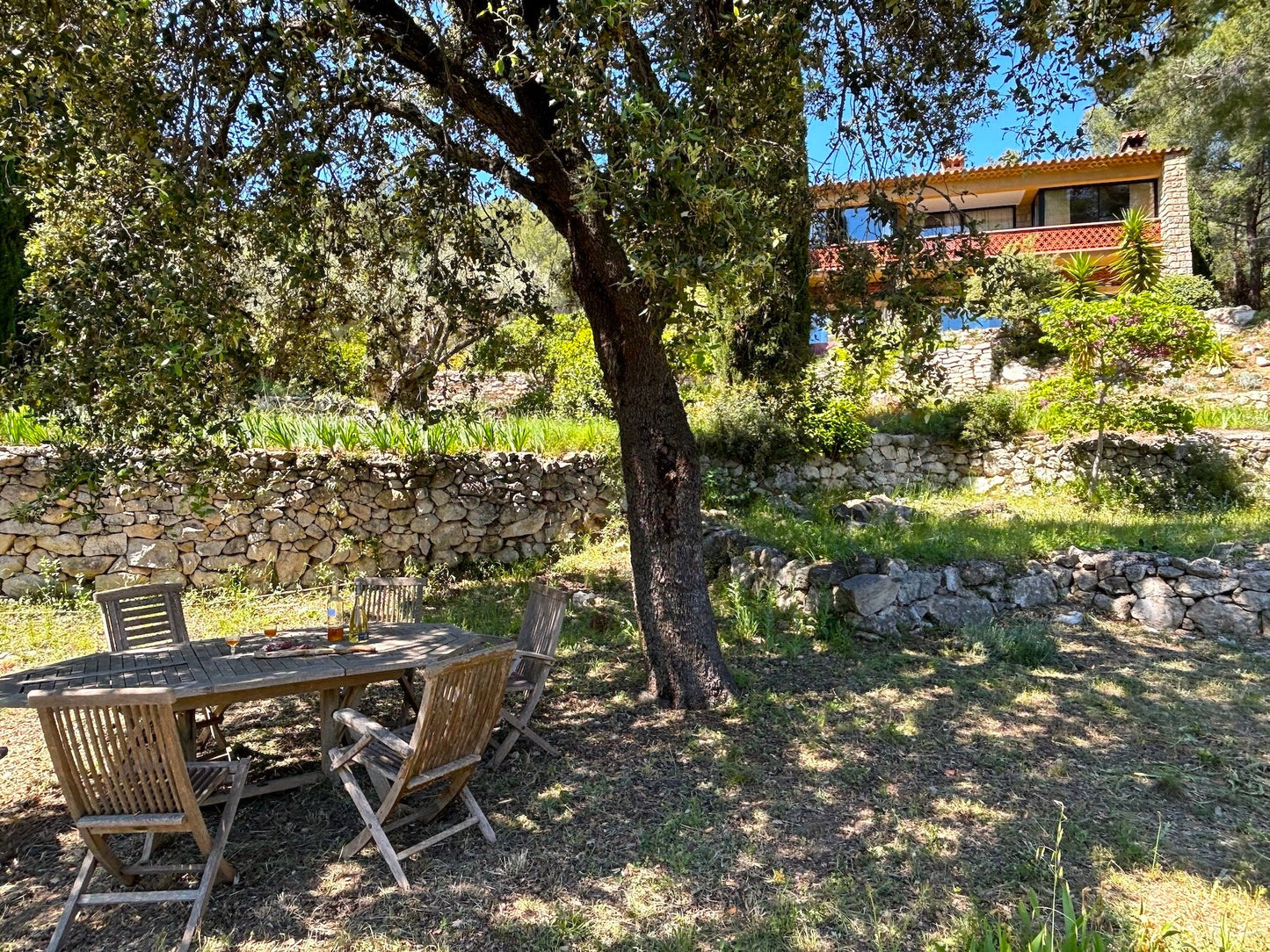 Sanary - sur - Mer - Villa Micéa - The French Concierge