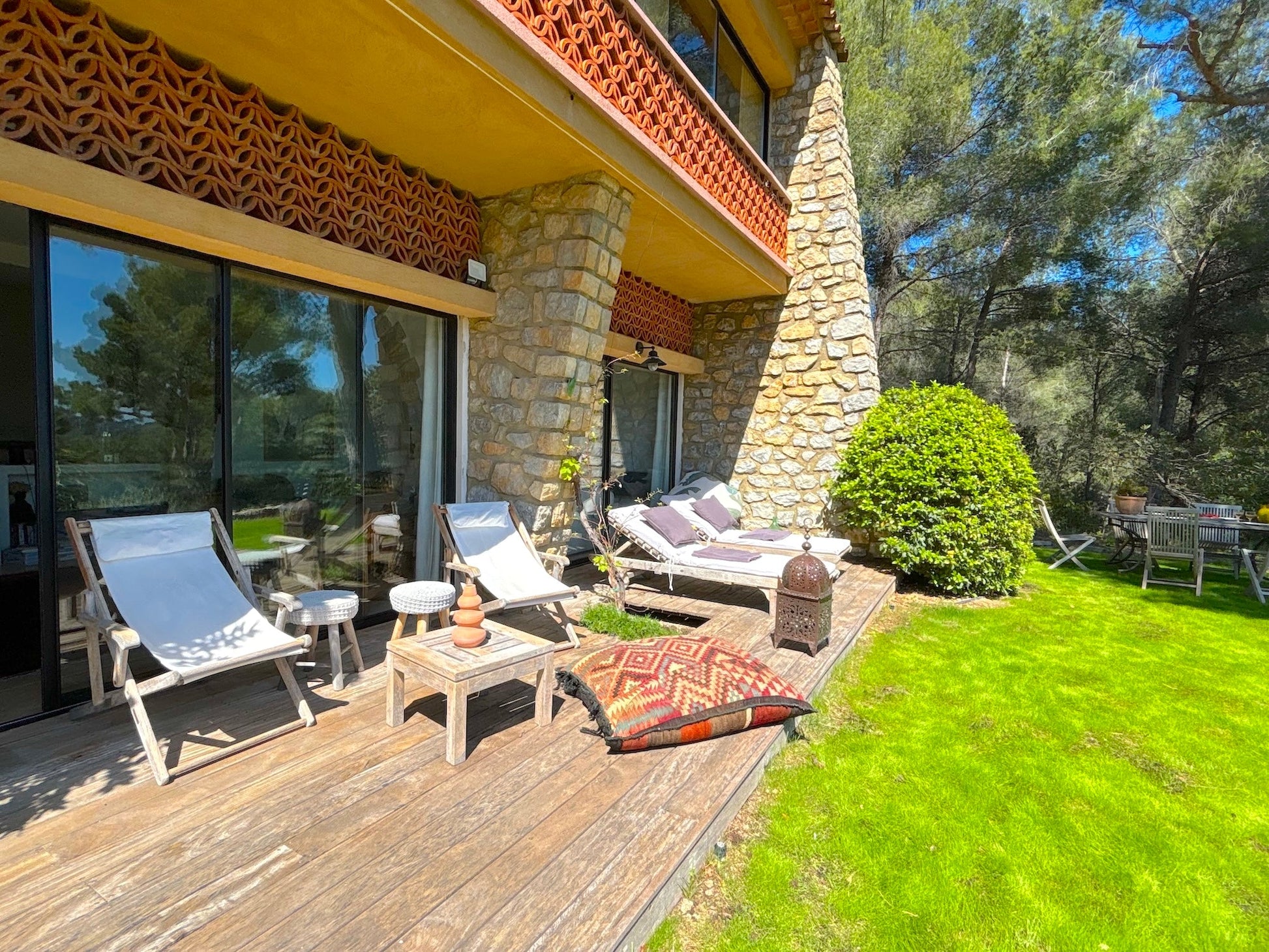 Sanary - sur - Mer - Villa Micéa - The French Concierge