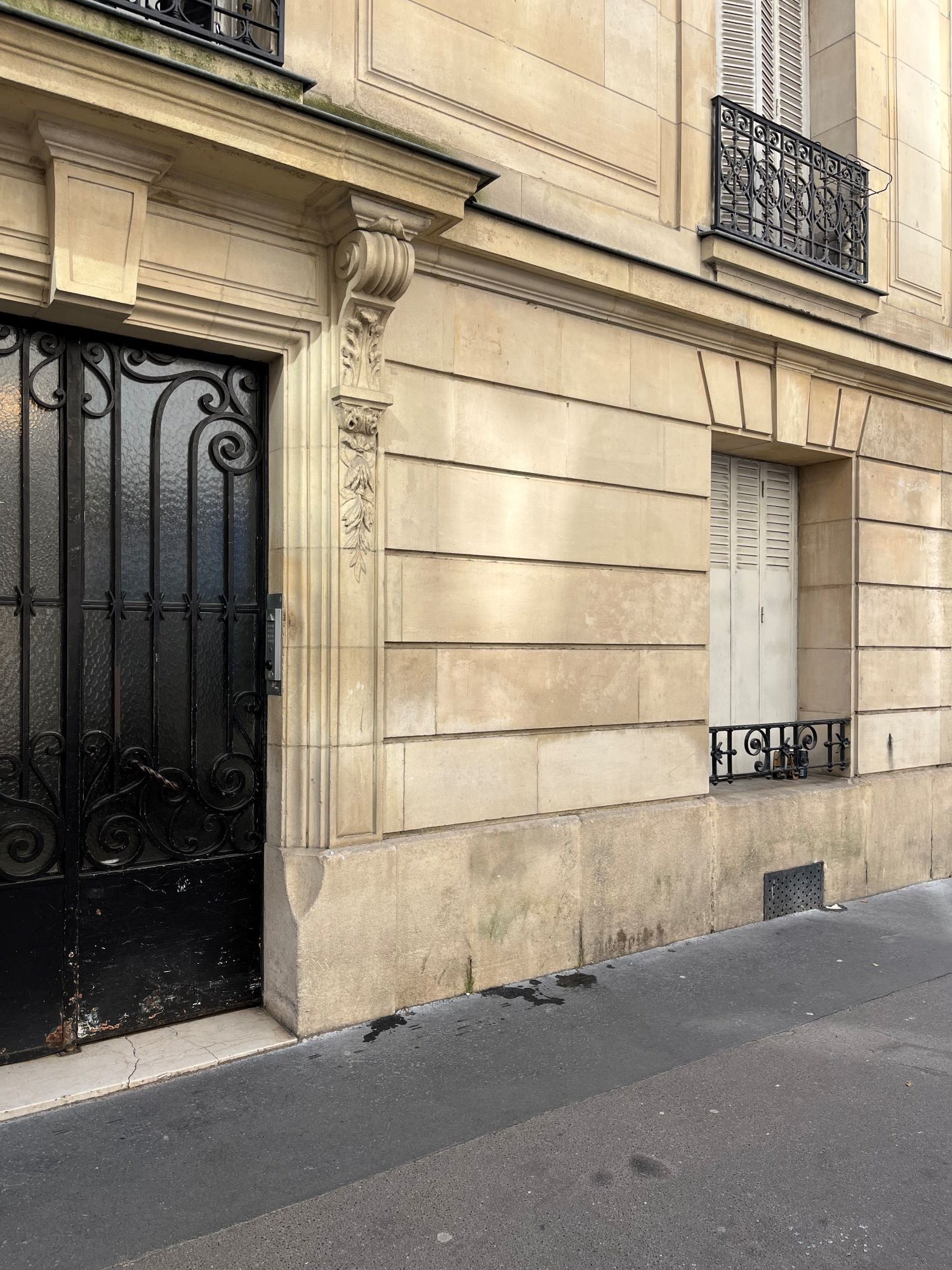Studio Blomet - The French Concierge