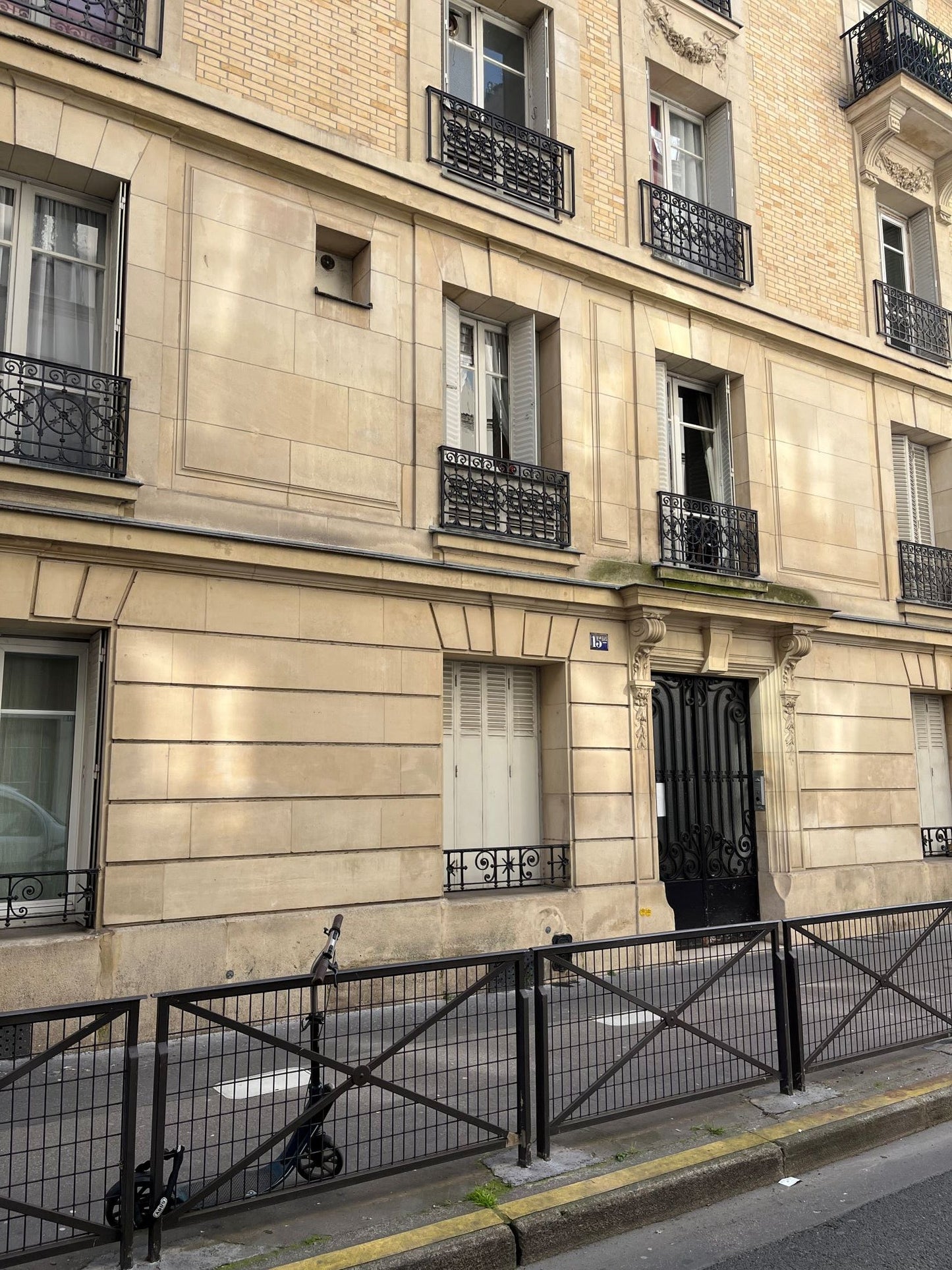 Studio Blomet - The French Concierge