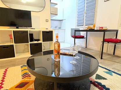 Studio Rennequin - The French Concierge