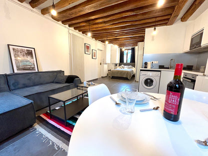 The Loft Gravilliers