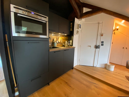 the Lepic Loft