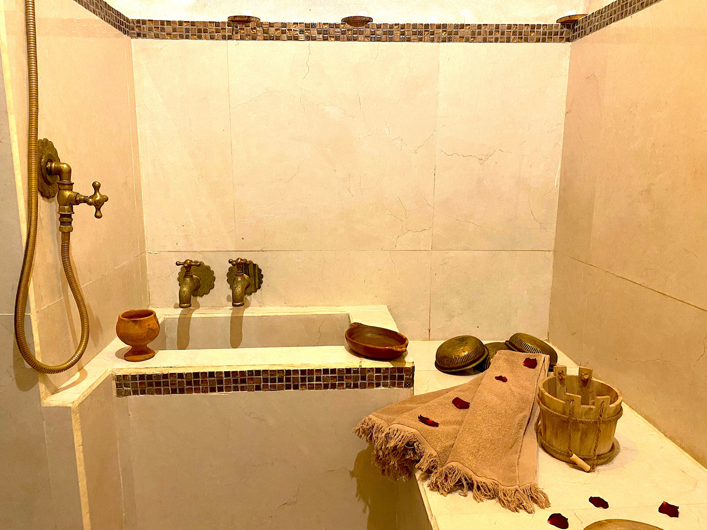 Palais Princesse - The French Concierge